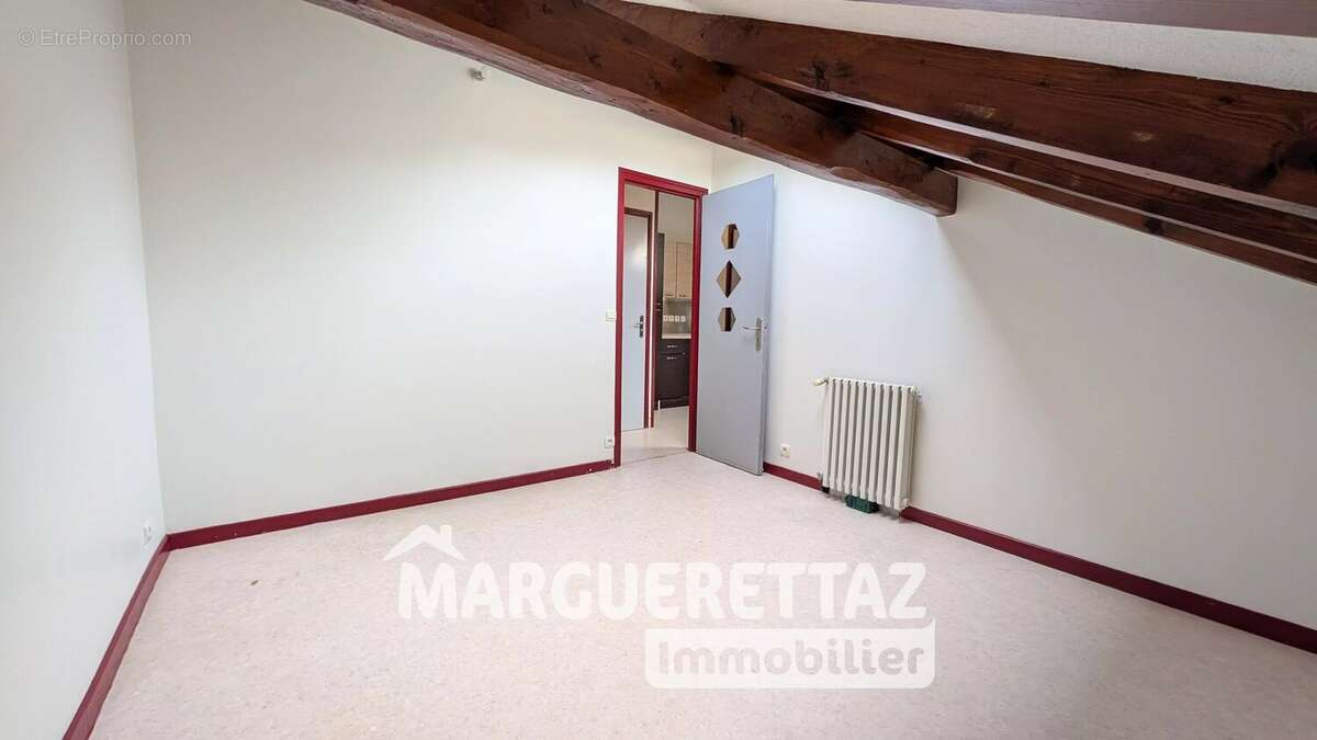 Appartement à SAINT-JEOIRE