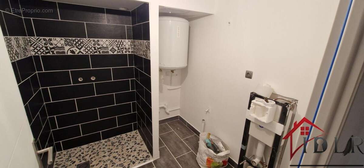 2 logements / 121m2 : Duplex T4 + RDC aménagé en appartement - photo 10