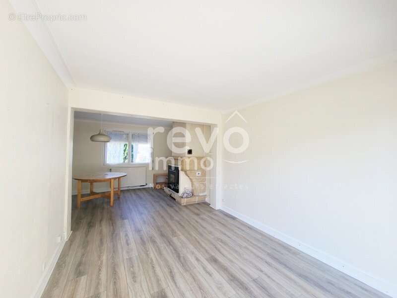 Maison 5 chambres - garage  Jardin - photo 2