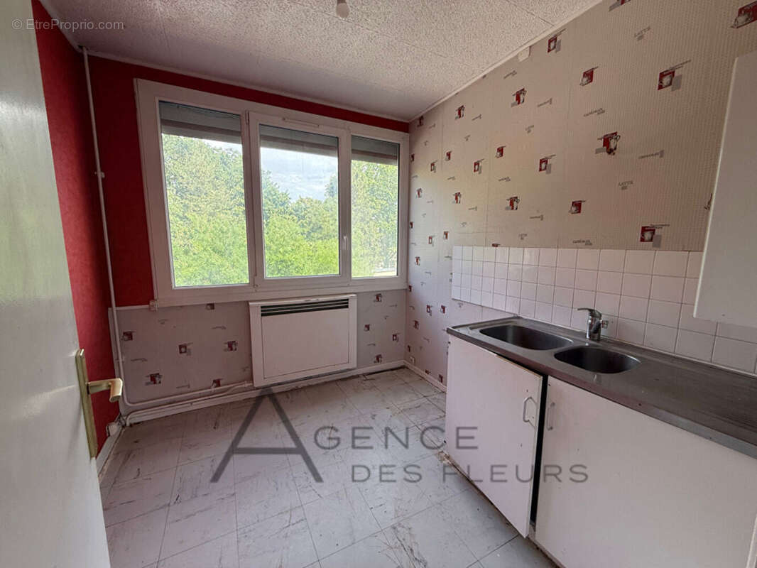 Appartement à SAINT-AUBIN-LES-ELBEUF