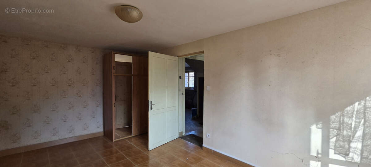 Maison à CLERMONT-FERRAND