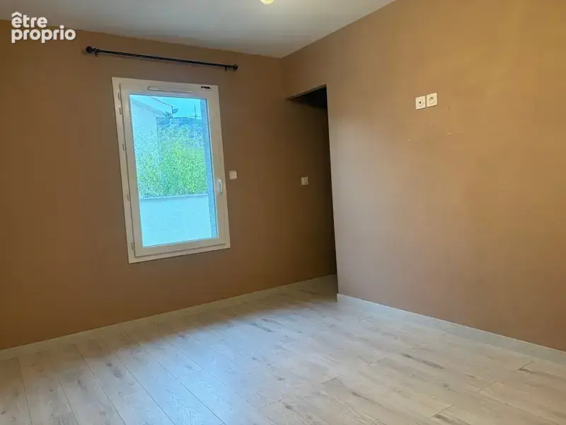 Maison de 5 pièces principales - photo 5
