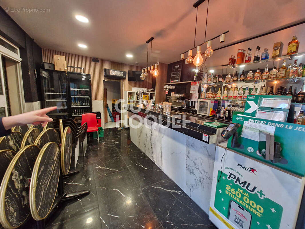 Commerce à MARSEILLE-1E