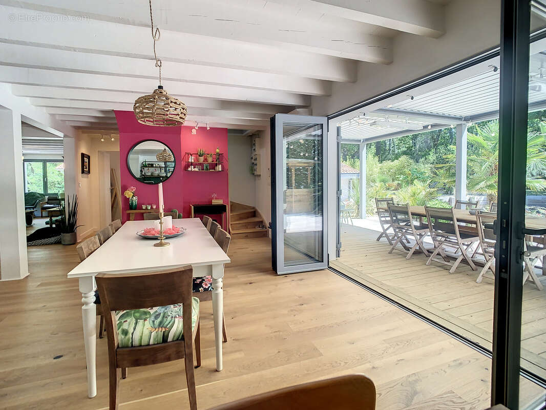 Maison à MOLIETS-ET-MAA