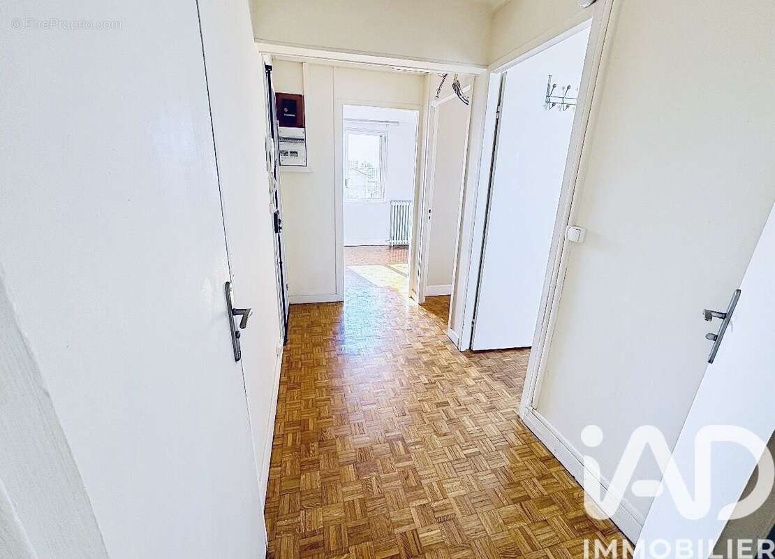 Photo 9 - Appartement à IVRY-SUR-SEINE