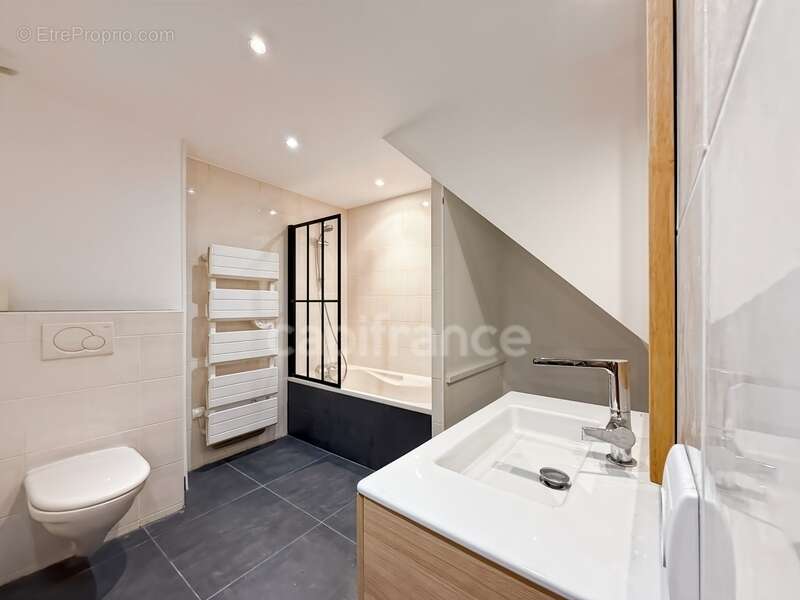 Appartement à GRILLY