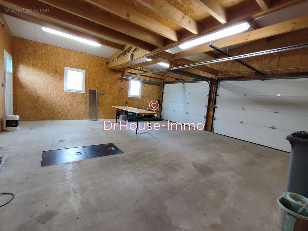 Maison à RUCQUEVILLE