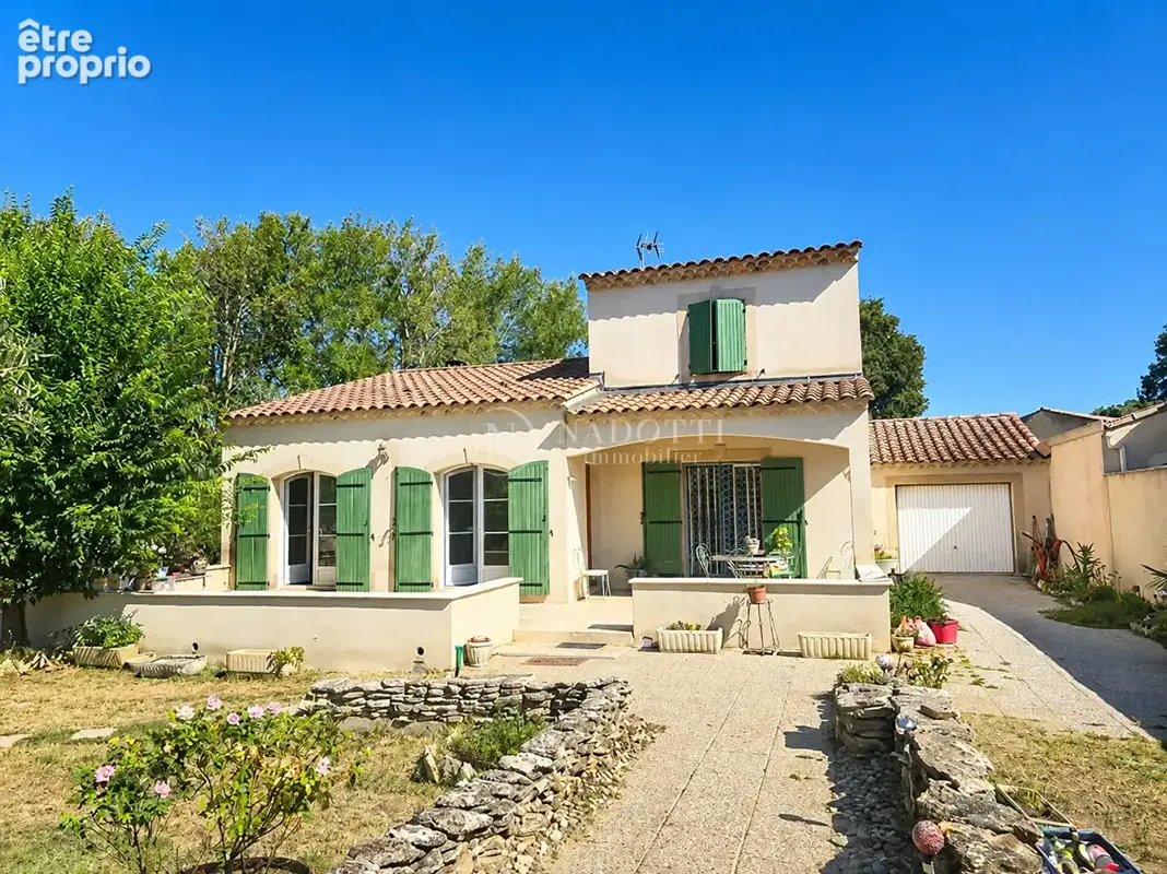 Robion, belle villa individuelle à deux pas des commerces - photo 2