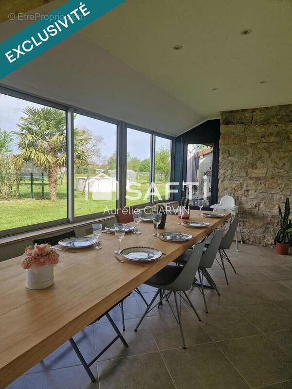 Photo 2 - Maison à BLETTERANS