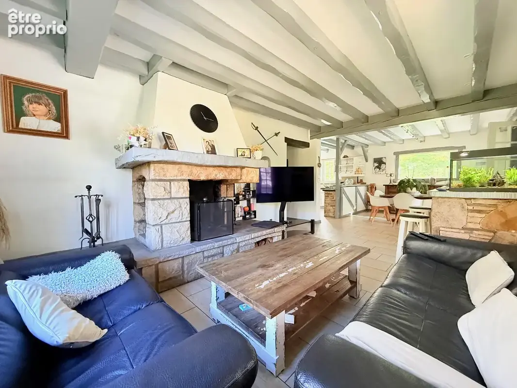 Magnifique maison de type 5 pieces avec piscine et 2918m2 de parcelle - photo 4