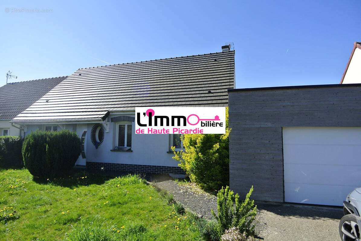 Maison à ROSIERES-EN-SANTERRE