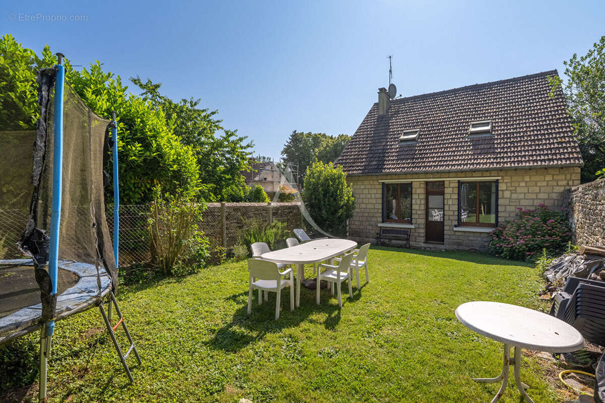 Maison à BRUEIL-EN-VEXIN