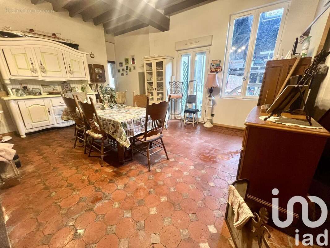 Maison 162 m² à Heiltz-Le-Maurupt  - photo 5