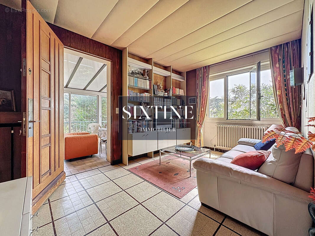 Maison à LE PEAGE-DE-ROUSSILLON