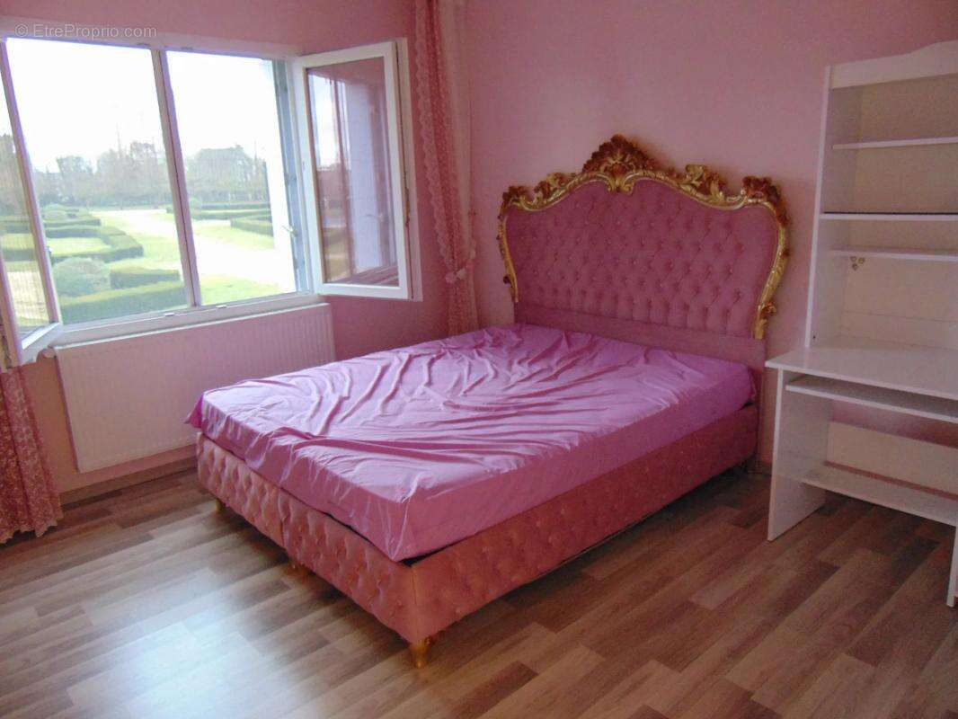 Maison à VILLEMANDEUR