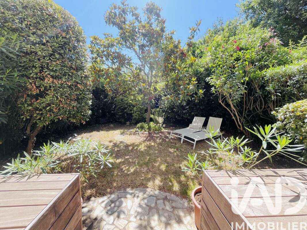 Photo 4 - Appartement à SAINT-TROPEZ