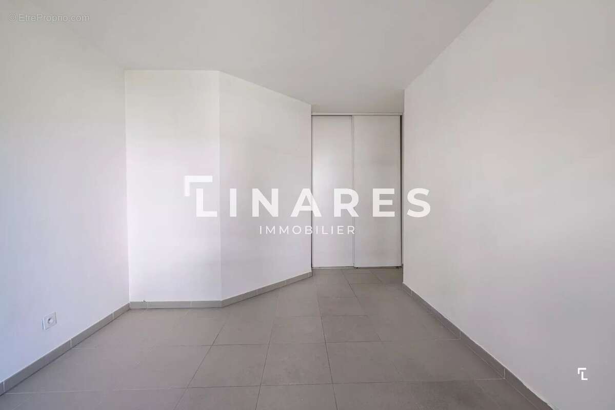 Appartement à MARSEILLE-11E