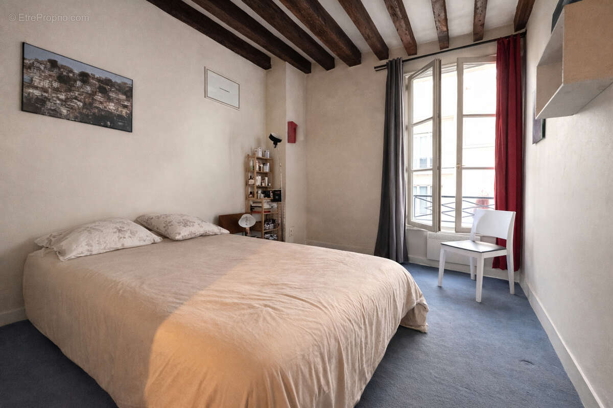 Appartement à PARIS-6E