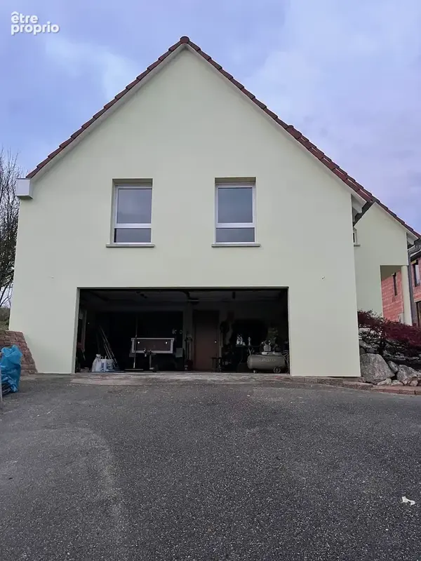 Jolie maison de campagne avec un grand terrain, située dans un beau cadre paisible . - photo 16