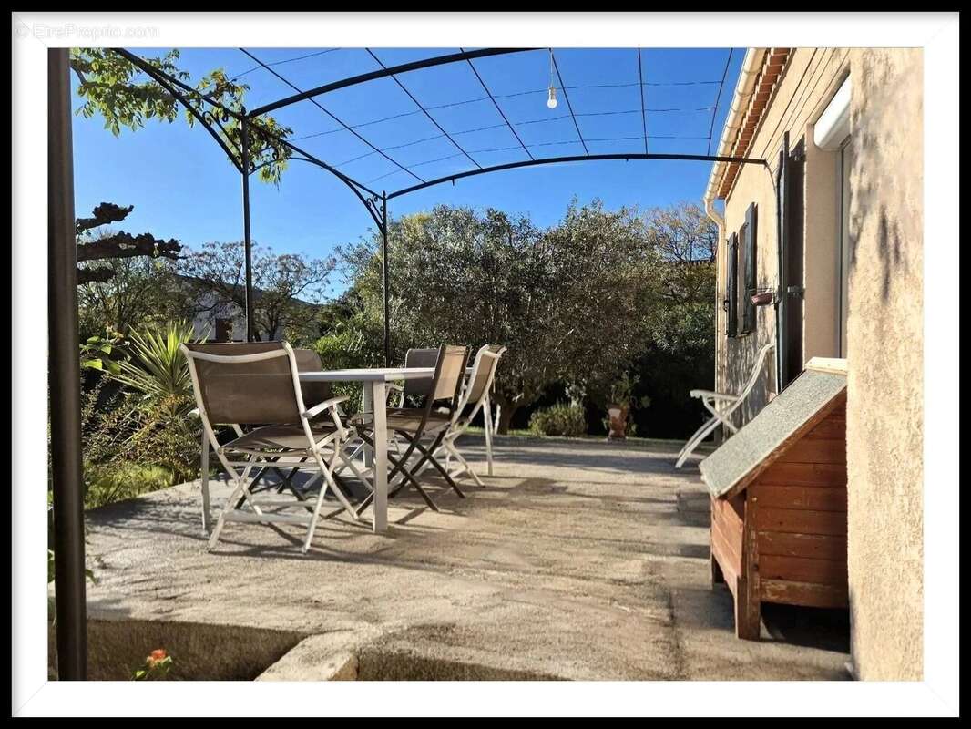 Maison à BAGNOLS-SUR-CEZE