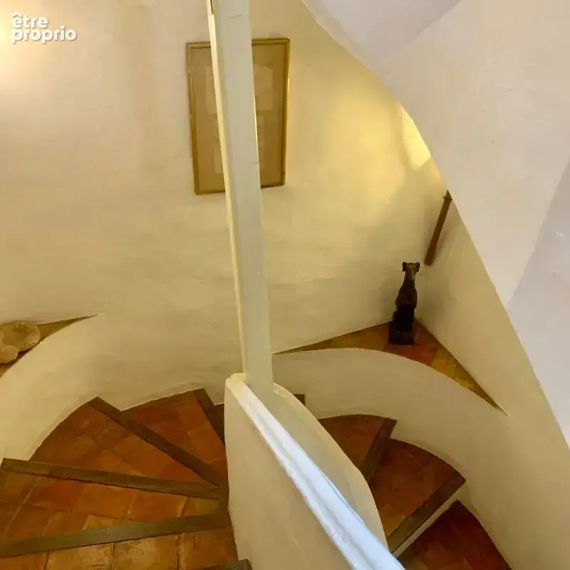 Grimaud : Maison de village 250 M2 avec terrasse, maison d'hôtes ou particulier - photo 16