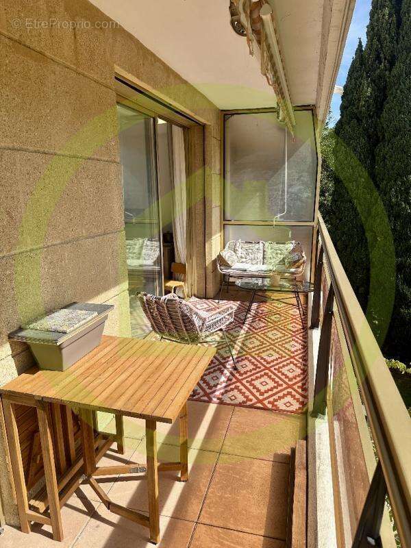 Appartement à MARSEILLE-9E