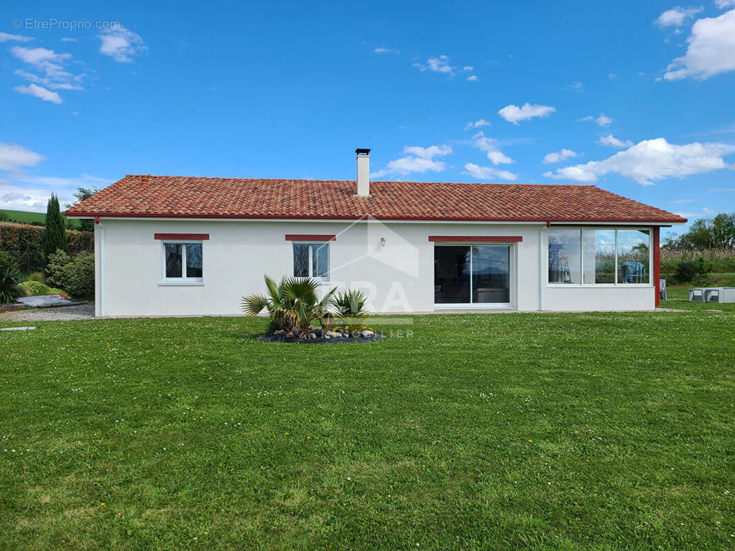 Bidache - Vente Maison - Vue montagnes - photo 2