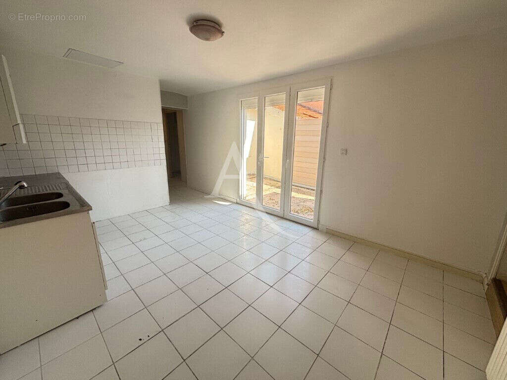 Maison à FOURCHAMBAULT