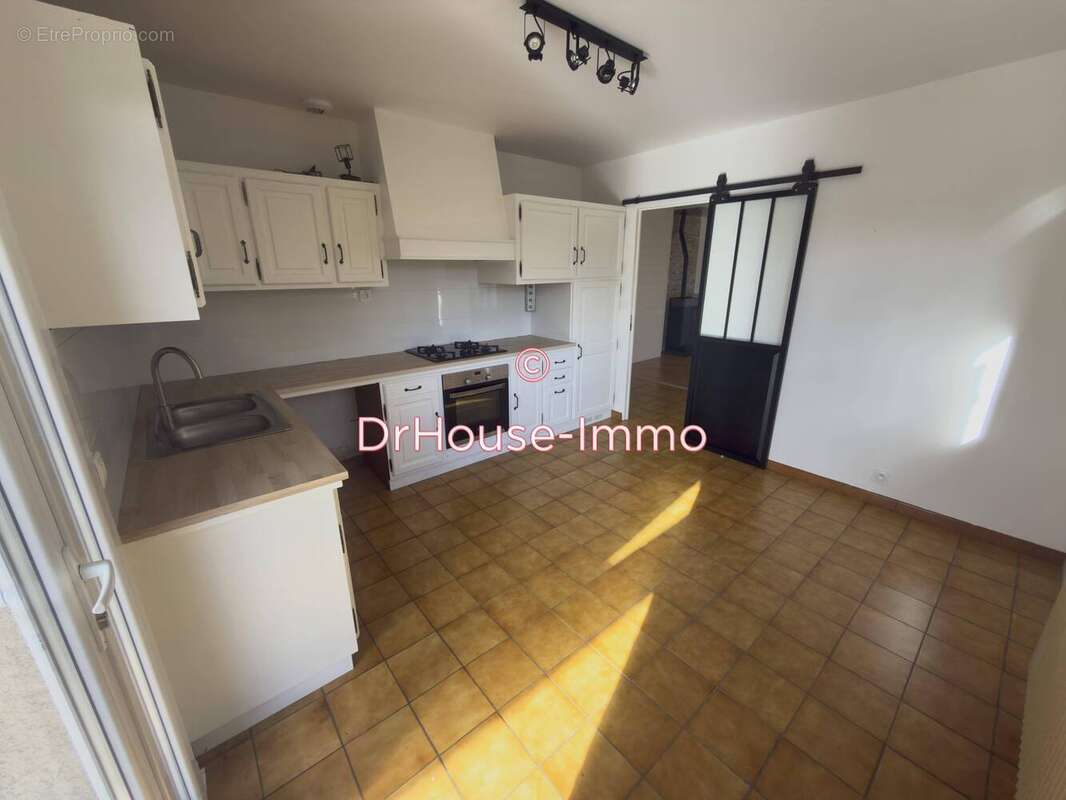 Maison à MIGNALOUX-BEAUVOIR