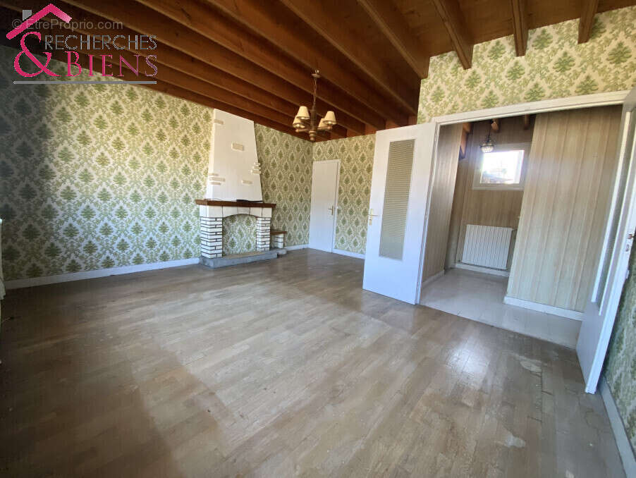 Maison à SAINT-VAAST-LA-HOUGUE