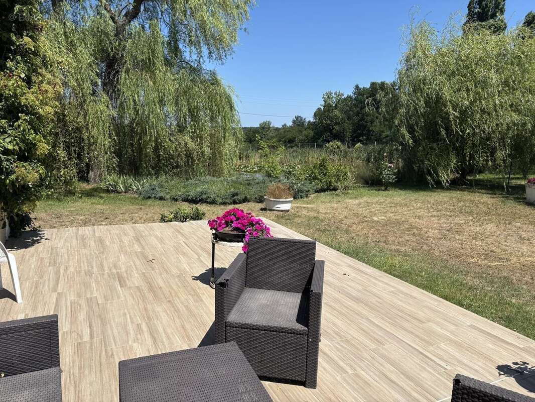 Maison à SAINT-ANDRE-DE-DOUBLE