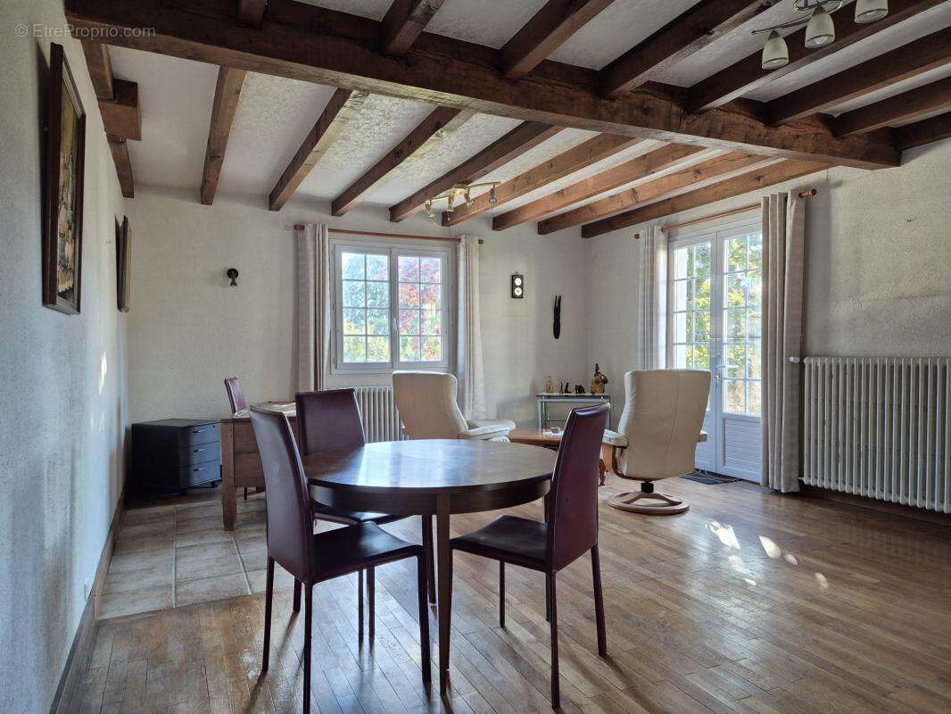 Maison à MANSLE