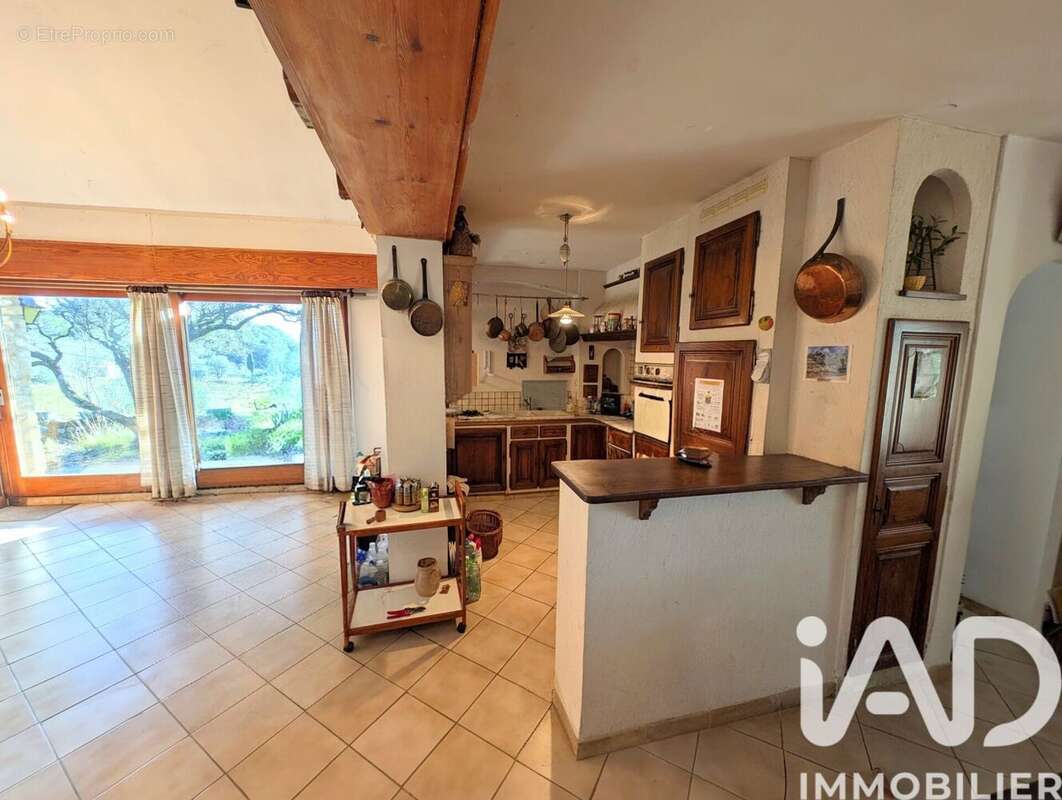 Maison 149 m² à Roaix  - photo 7