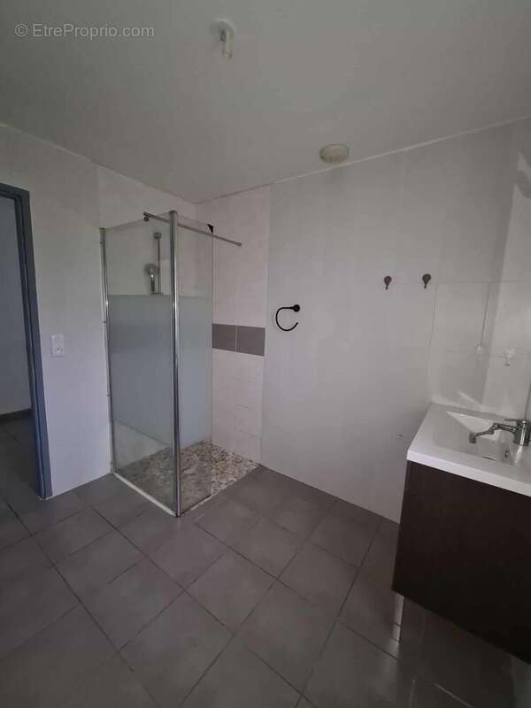 Photo 8 - Maison à SAINT-ASTIER