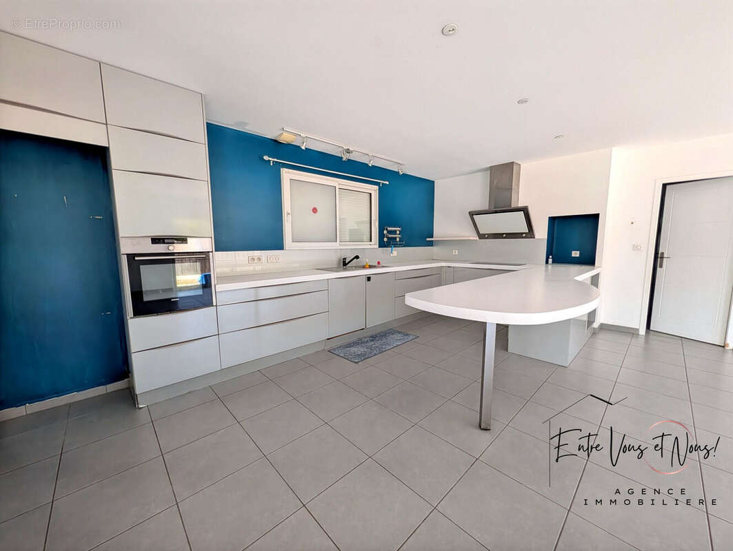 Maison 143 m² à Langon  - photo 5