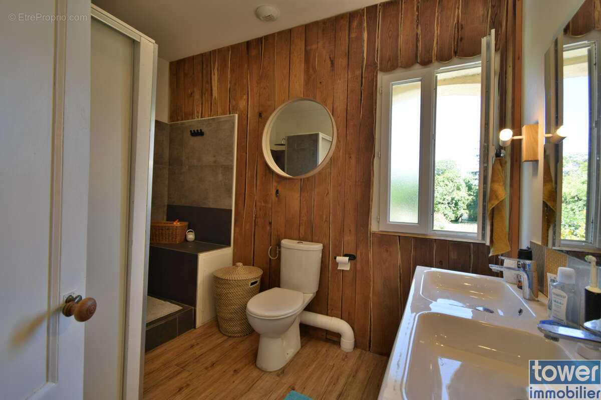 Proche Bergerac, Maison de charme rénovée de 125m2 avec piscine - photo 15
