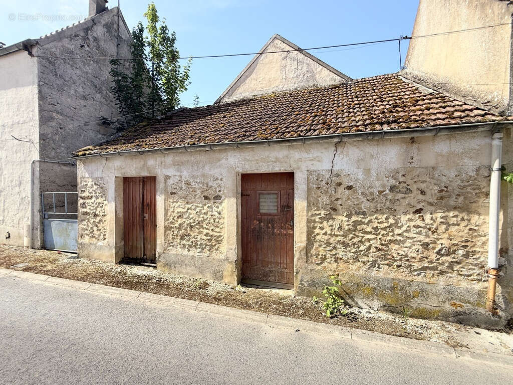 Maison à rénovée - photo 9