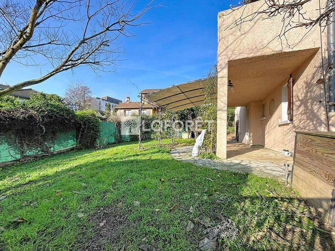 Maison à LYON-9E
