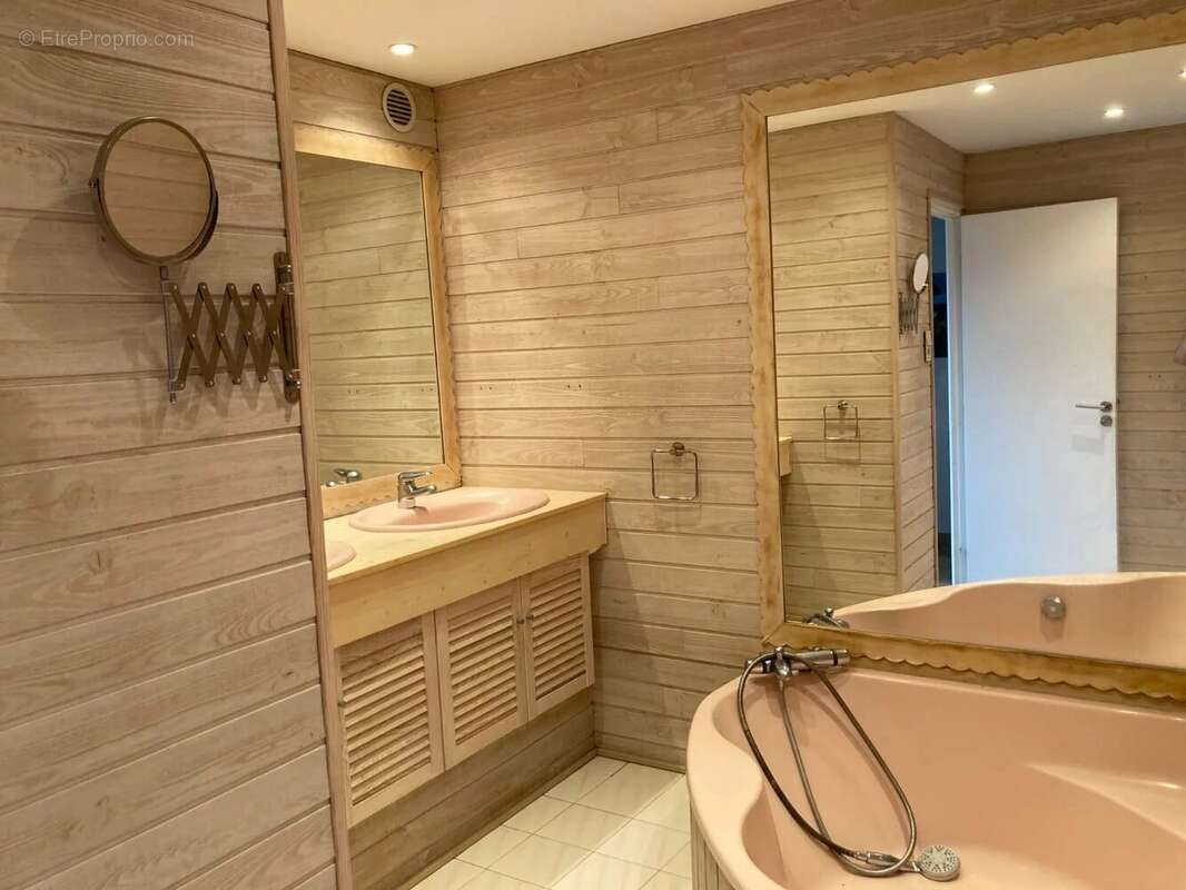 Appartement à RAMONVILLE-SAINT-AGNE