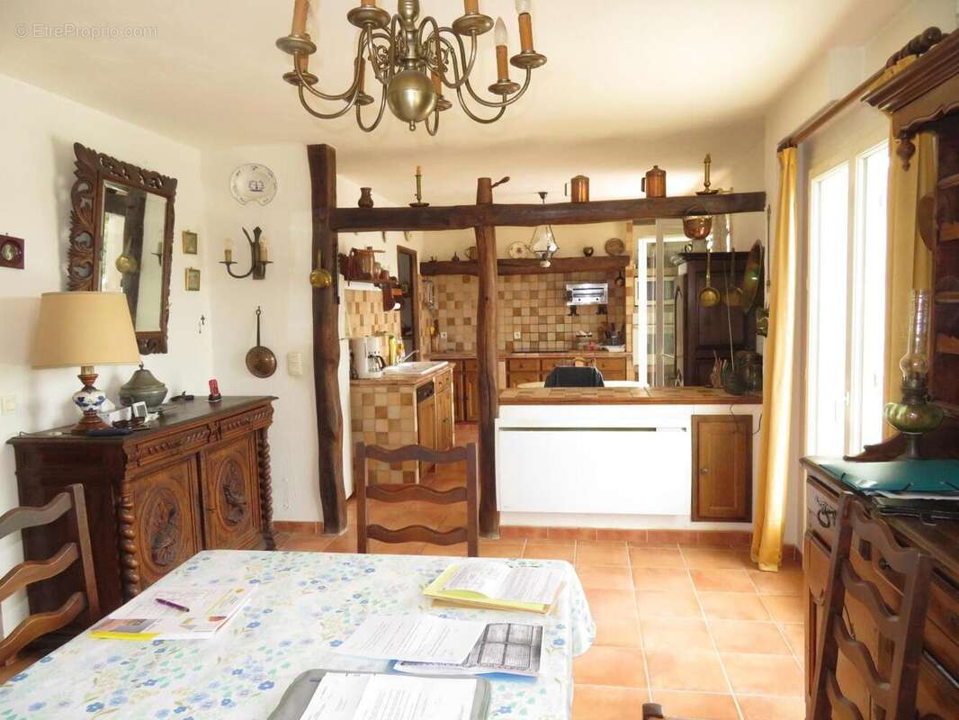   - Maison à DRAGUIGNAN