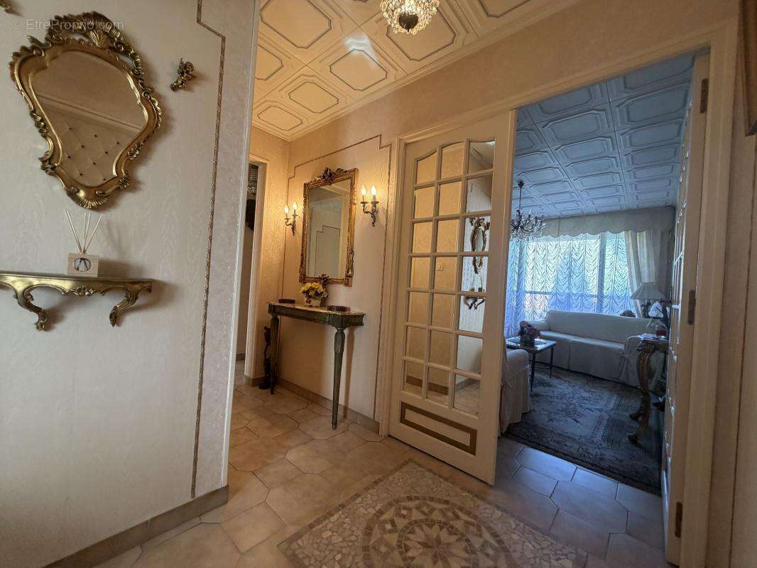 Appartement à MARSEILLE-10E