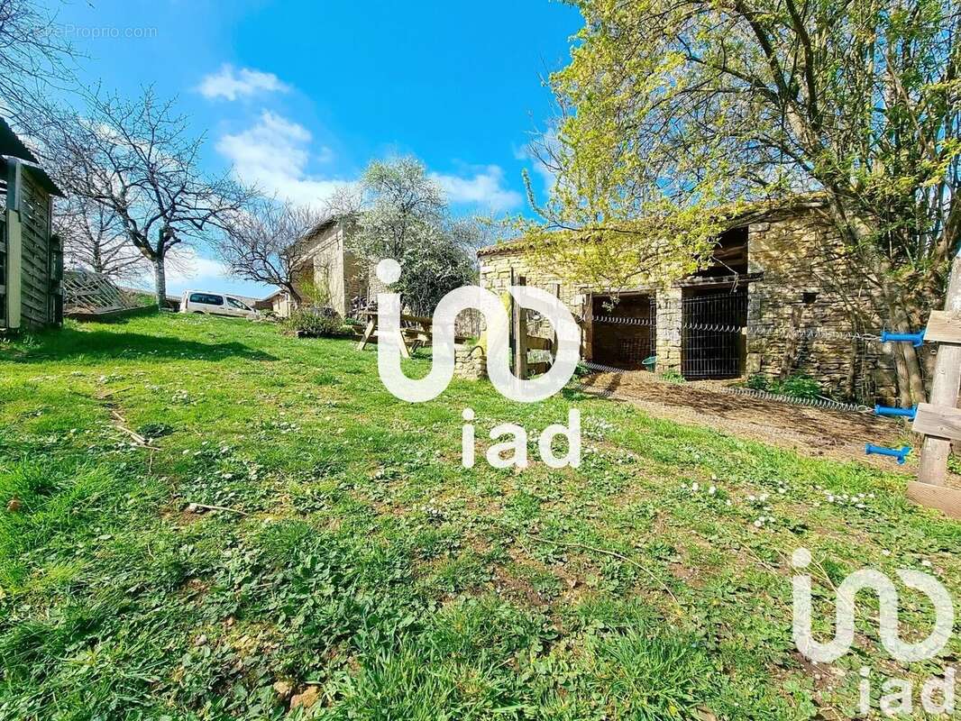 Photo 2 - Maison à VOULON