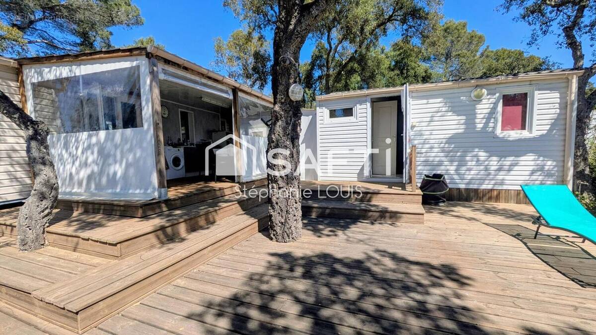 Photo 1 - Terrain à FREJUS