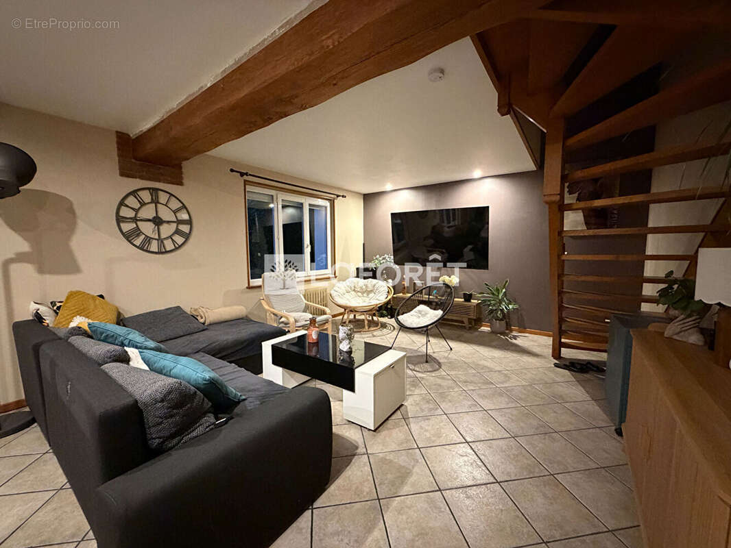 Maison à SAINT-NICOLAS-DE-LA-TAILLE