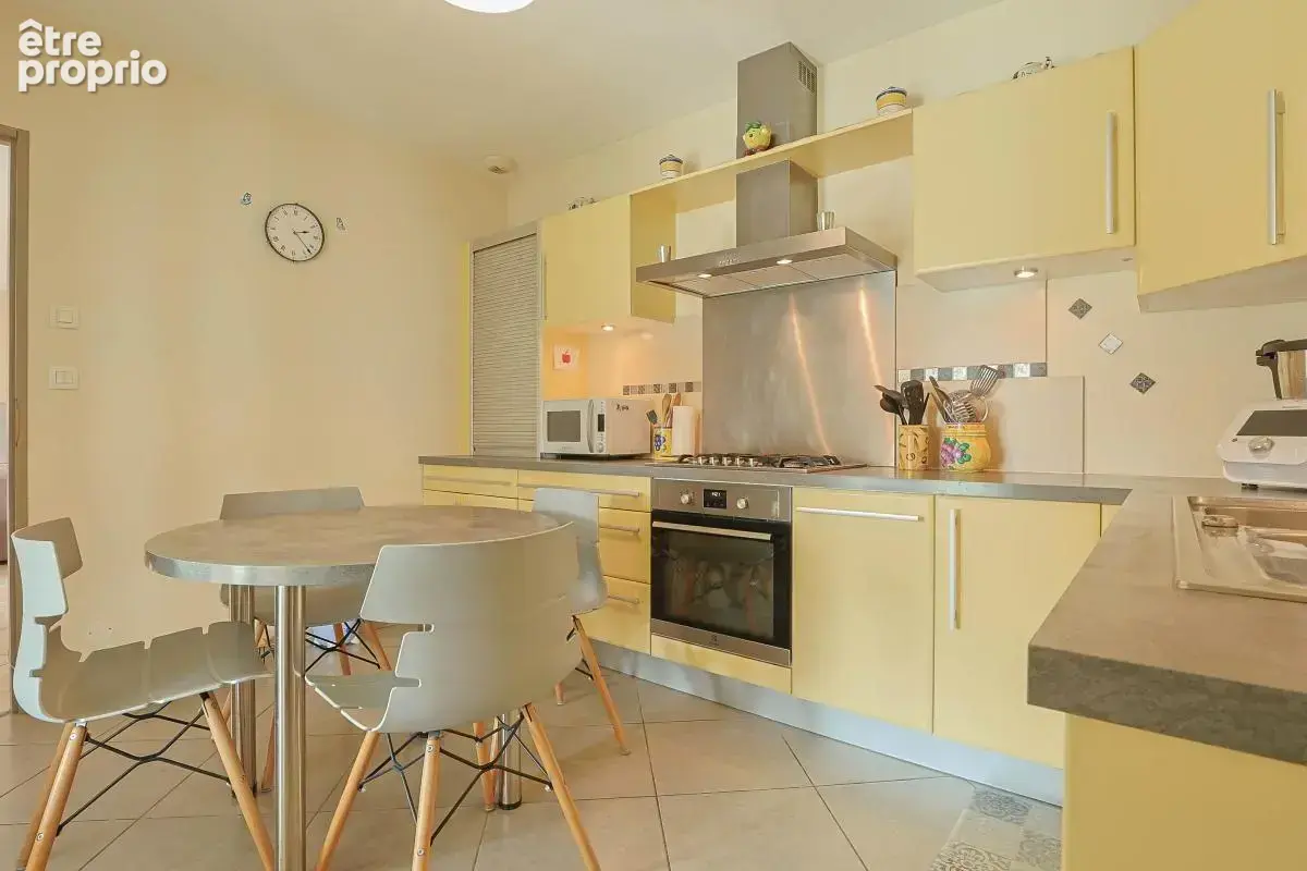 Jolie maison de plain pied t4/5 de 113 m2 sur 1100 m2 de terrain - photo 7
