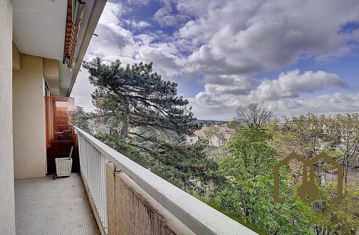 Appartement à LYON-5E