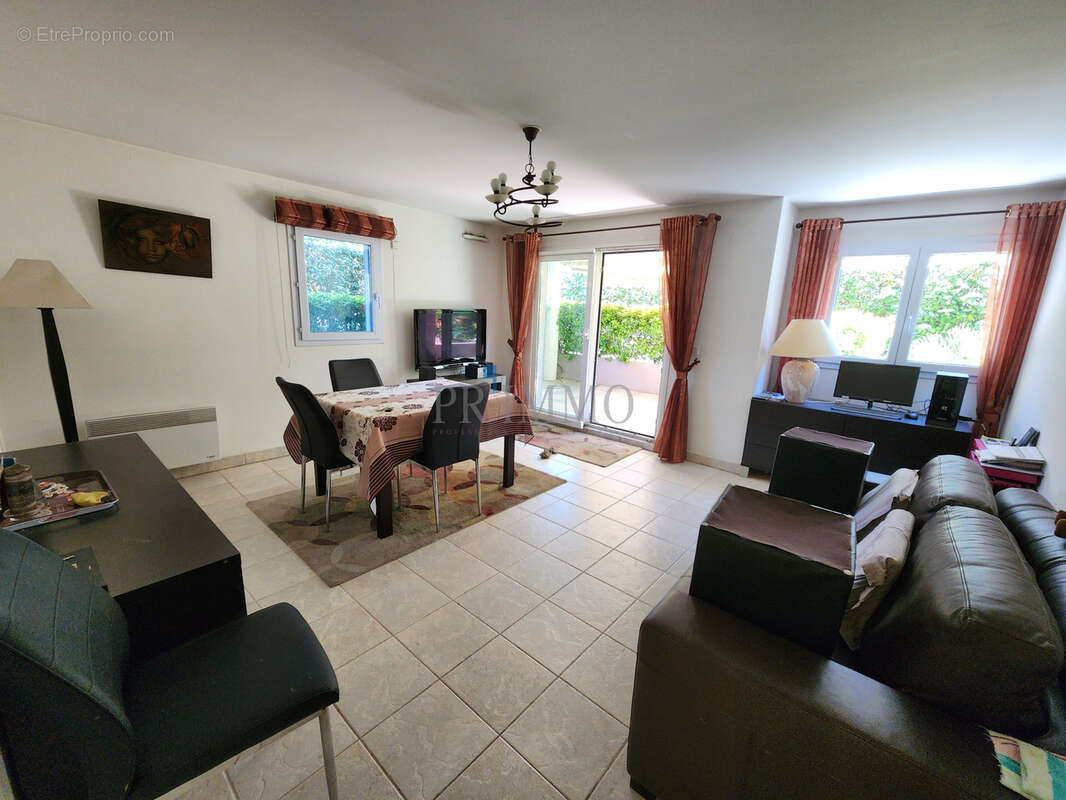 Appartement à SAINT-RAPHAEL