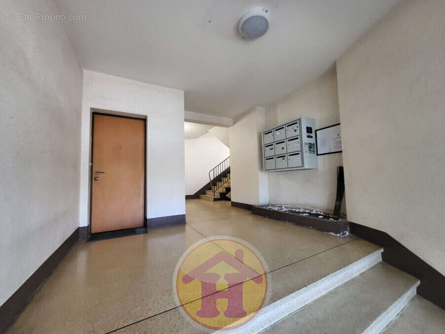 Appartement à SAINT-JUNIEN