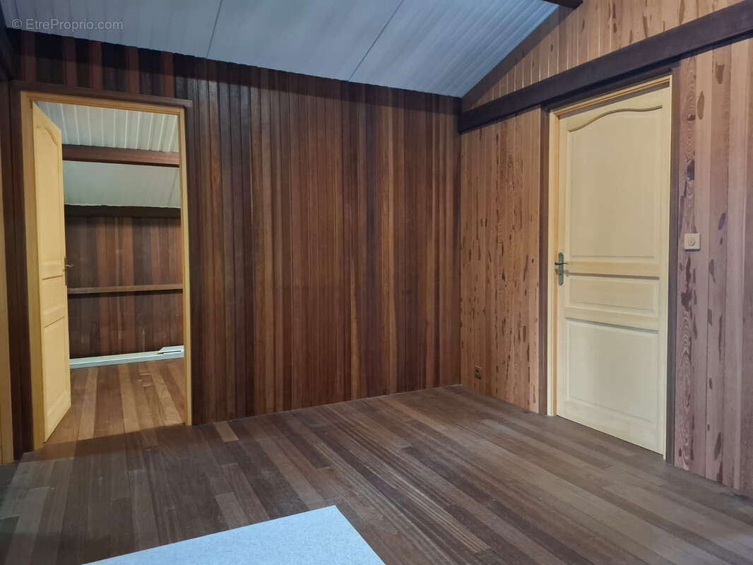 Maison T4 avec terrasse, garage et bureau indépendant   Terrain de 856 m2 - photo 3
