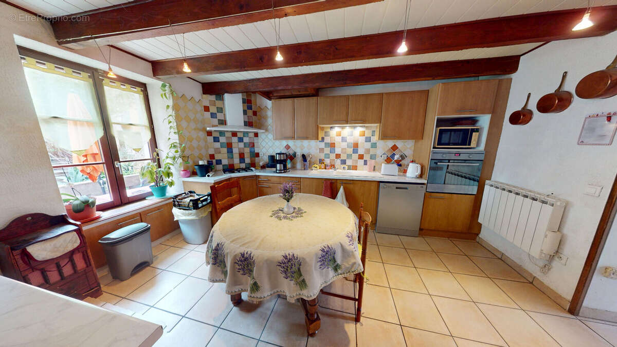 Maison à PONT-D&#039;AIN